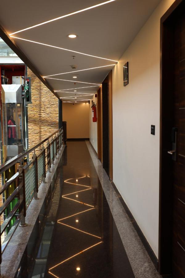 Npg Hotel Bangalore Just 10 Mins Drive From The Kempegowda International Airport Luaran gambar