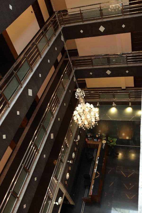Npg Hotel Bangalore Just 10 Mins Drive From The Kempegowda International Airport Luaran gambar